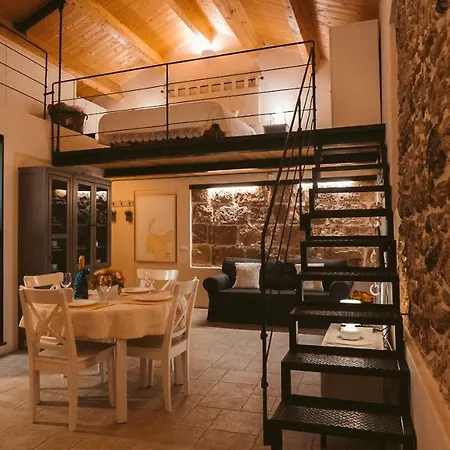 Hillary's Loft *